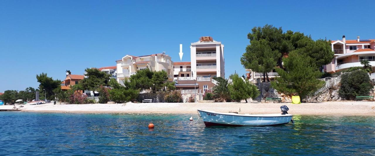 Apartment Ivana โบรดาริตซา ภายนอก รูปภาพ